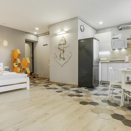 Vip Apartment Blue Whale Odesa Exterior photo
